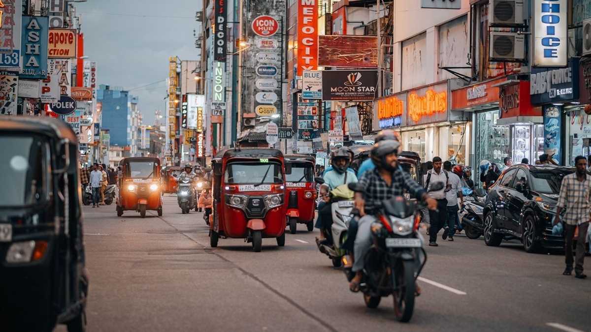 An AI wave is crashing over South Asia—be ready